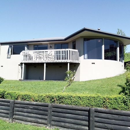 Super Sunny Holiday Home Ричмонд Экстерьер фото